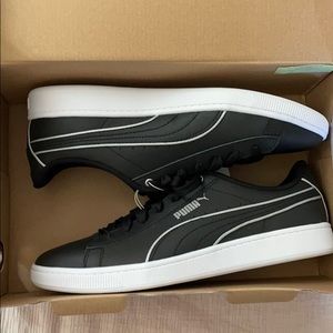 Puma Soft Foam Vikky Sneaker Size 10